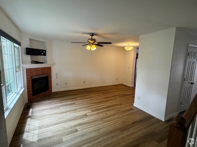 Building Photo - 420 N Parkside Dr Rental