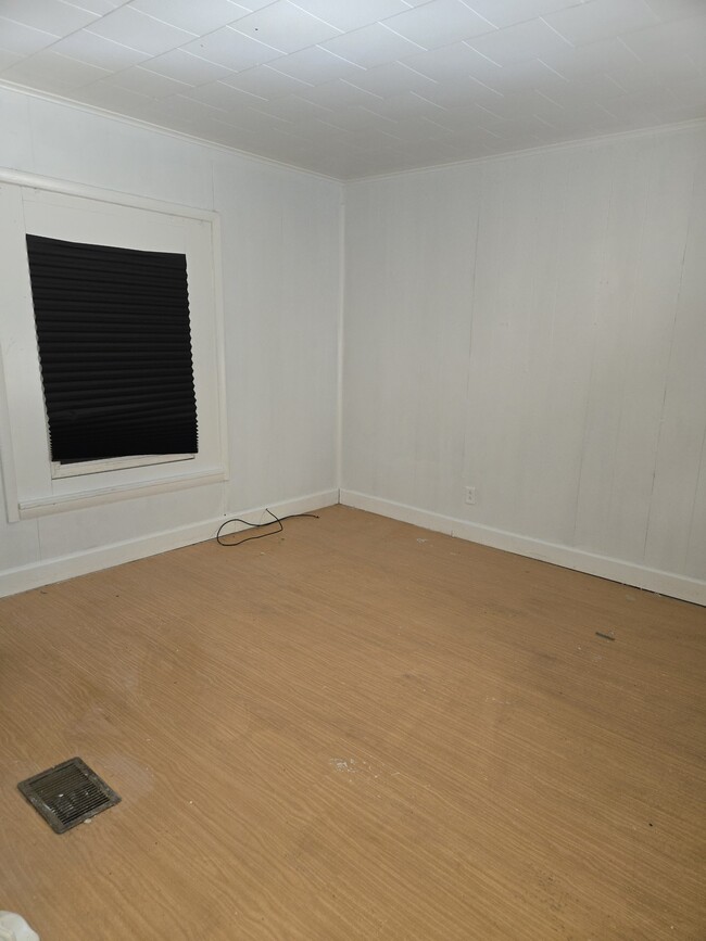 Building Photo - 6 N 4th St Unit 1