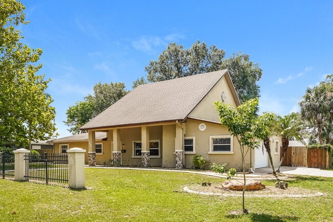 1705 Athens Ct