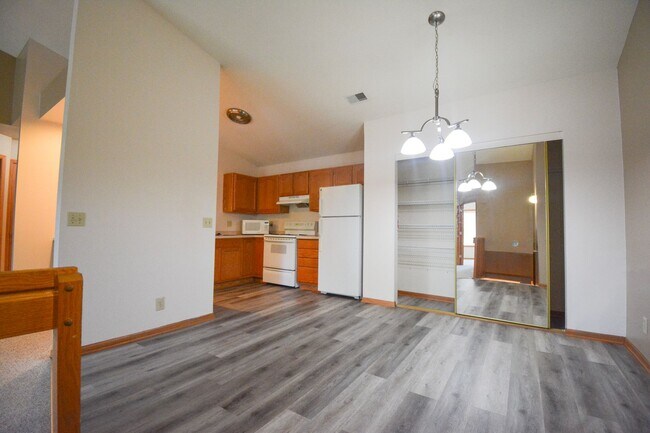 Photo - Beautiful 2 bed Condo In NE Rochester! Unit 6