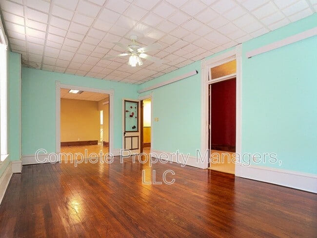 Photo - 101 N Mill St