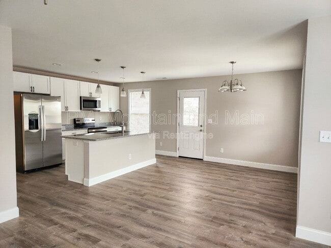 Photo - 625 Edgewood Ave