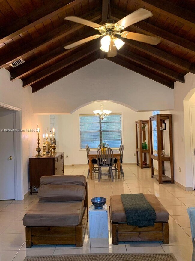 Photo - 1860 SW 17th Terrace