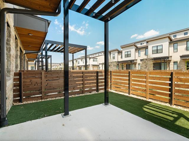 Photo - 871 Cavitt Ct