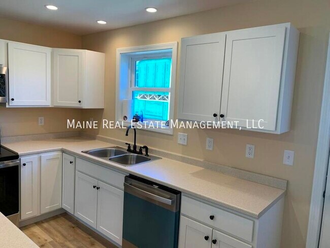 Photo - 64 Wildwood Dr