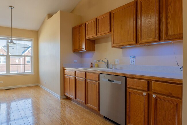 86 Allerton Dr