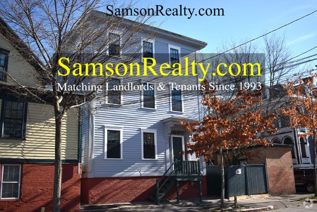 Building Photo - 373 Thayer St Rental