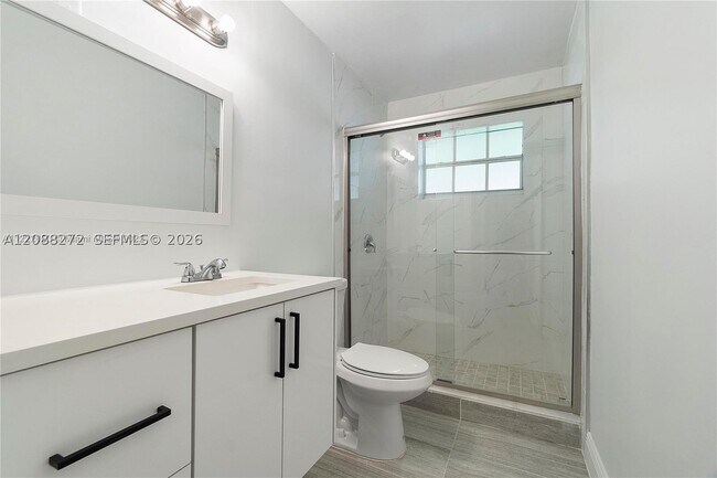 Photo - 2906 NW 13th St Unit 2908