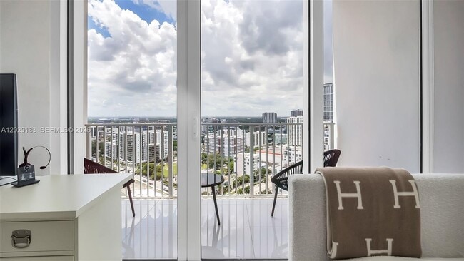 Photo - 2020 N Bayshore Dr Unit 2603