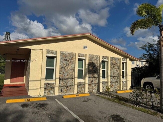 Photo - 312 N 62nd Ave Apartment Unit 312