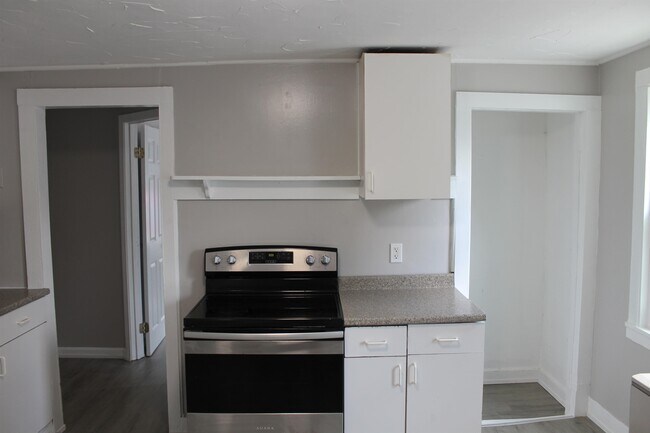 Photo - 15-17 Washington St Unit 17