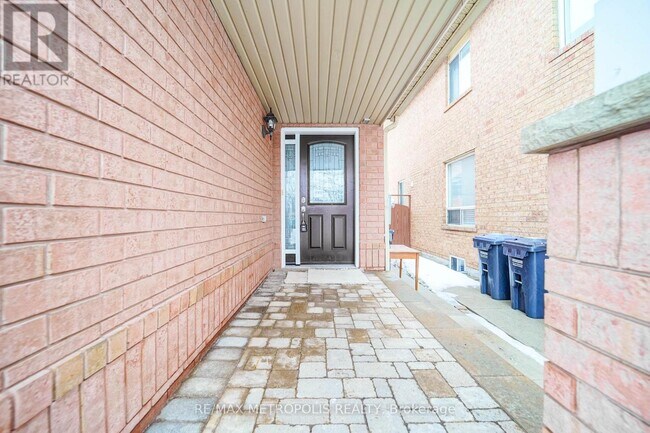 Photo - 20 Bottomwood St