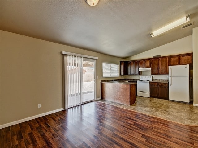 Photo - 10930 W Montecito Ave