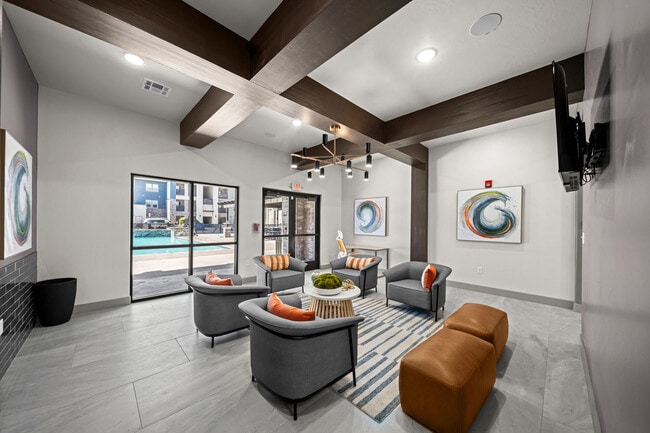 Photo - Retreat at Eastlake