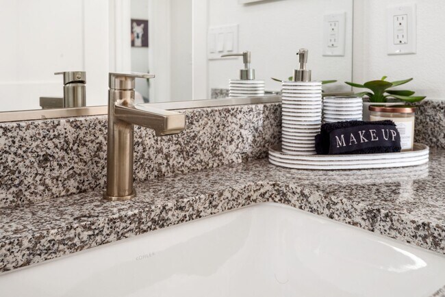 Photo - 2 bed 1 bath Vineyard views in your back yard