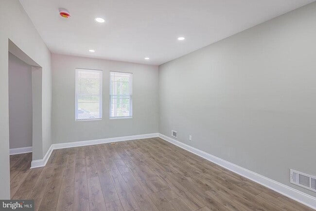 Photo - 4415 Old York Rd