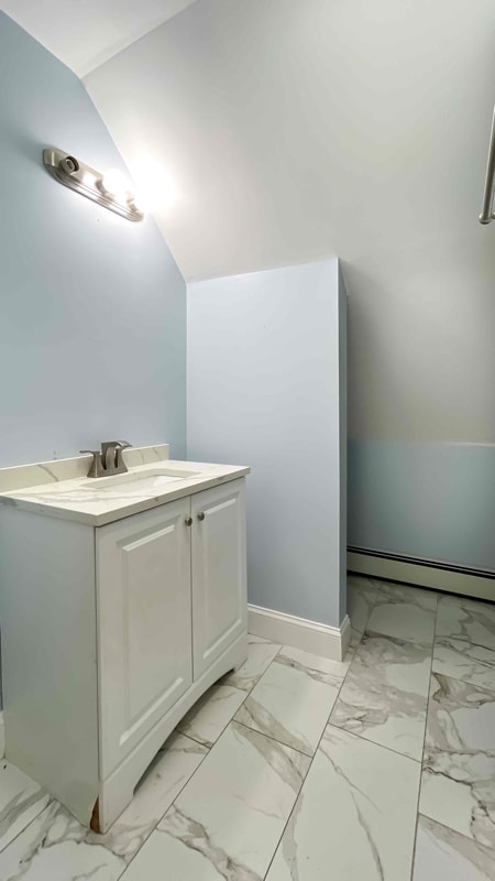 Photo - 881 Essex St Unit 3