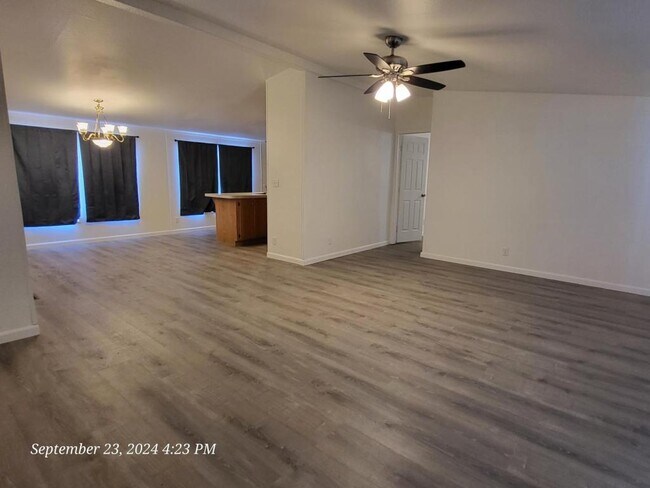 Photo - 924 S Tonto Rd