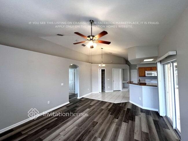 Photo - 1831 SW Renfro St