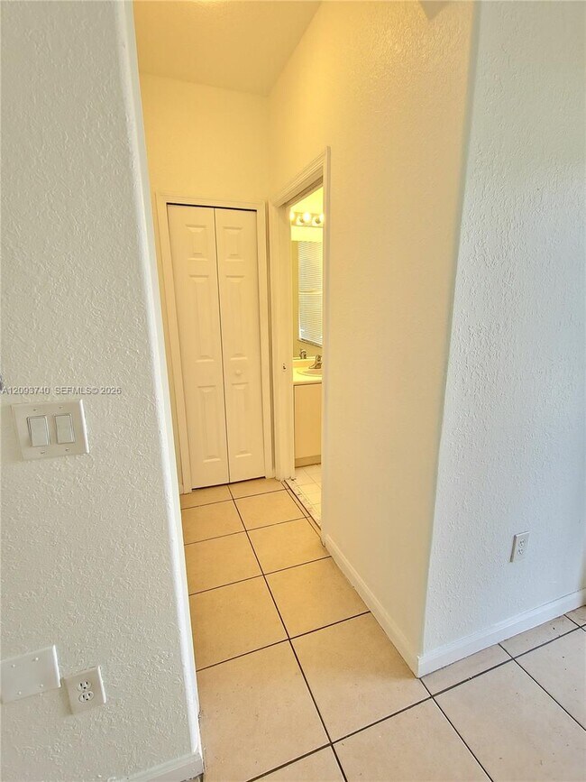 2818 SE 16th Ave Unit 118