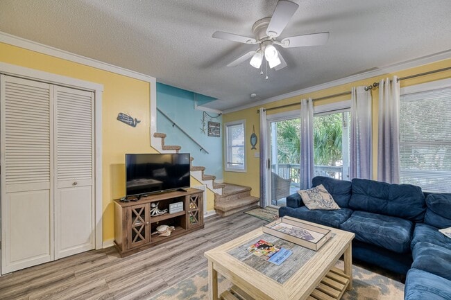 Photo - FULLY FURNISHED OFF-SEASON RENTAL - AVAILA...