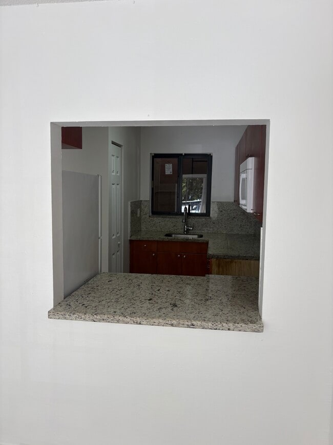 Photo - 10851 SW 2nd St Unidad K202