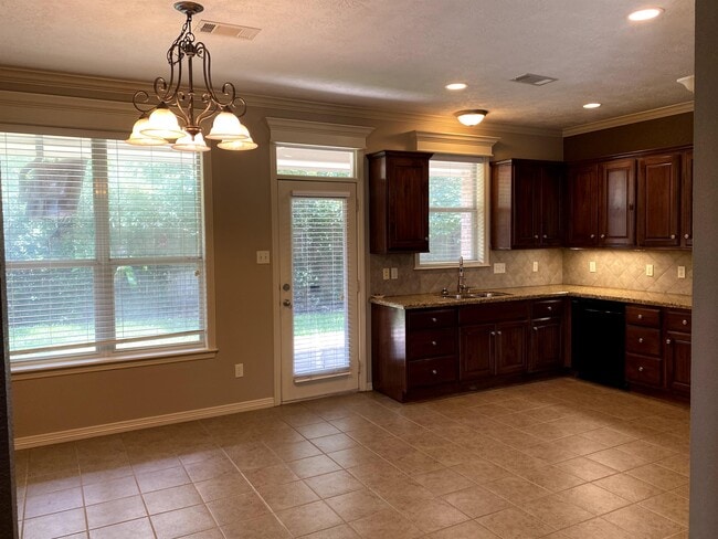 Photo - 8422 Alison Ave