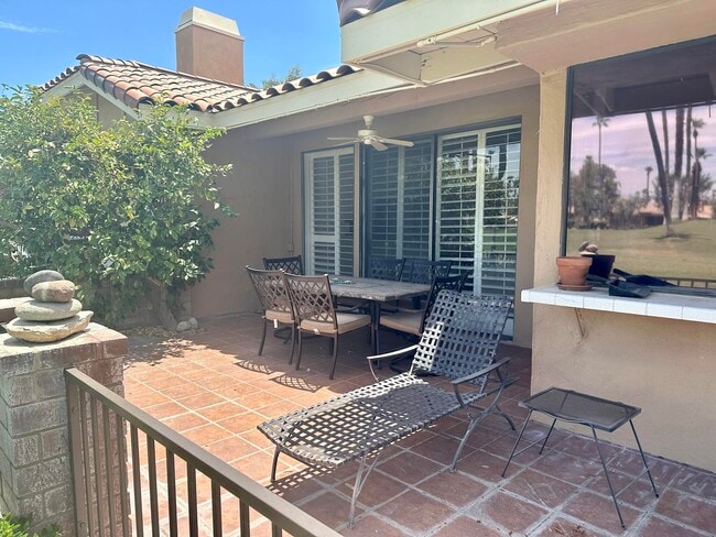 352 Sierra Madre S