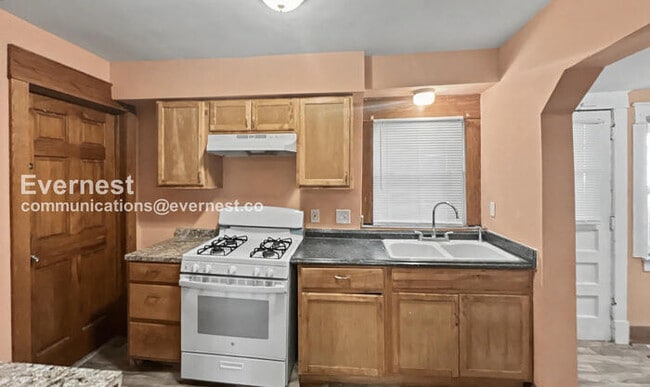 Photo - 3 Bed/1.5 Bath Home in Kansas City / Vouchers Accepted / Available Soon!