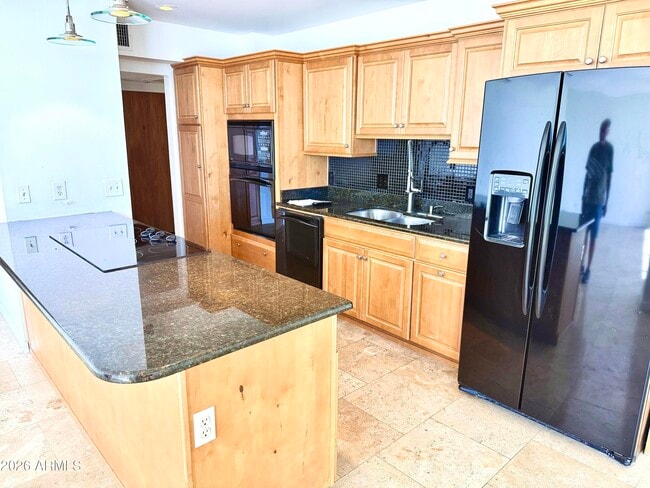 Photo - 207 W Clarendon Ave Unit 20C