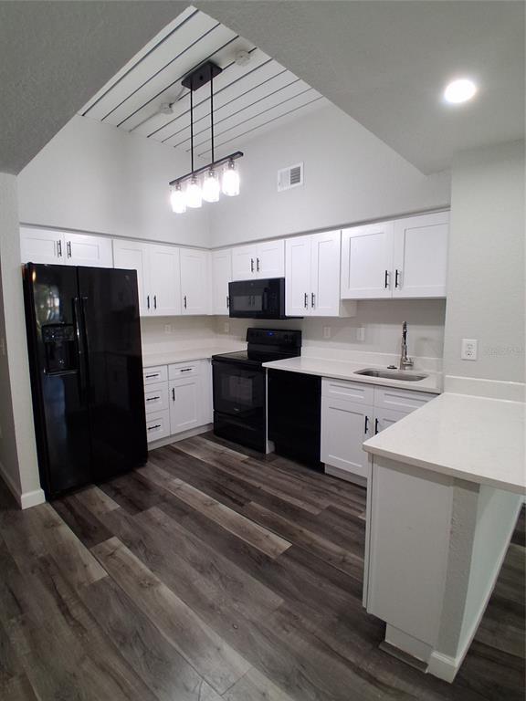 Photo - 2402 W Azeele St Unit 417