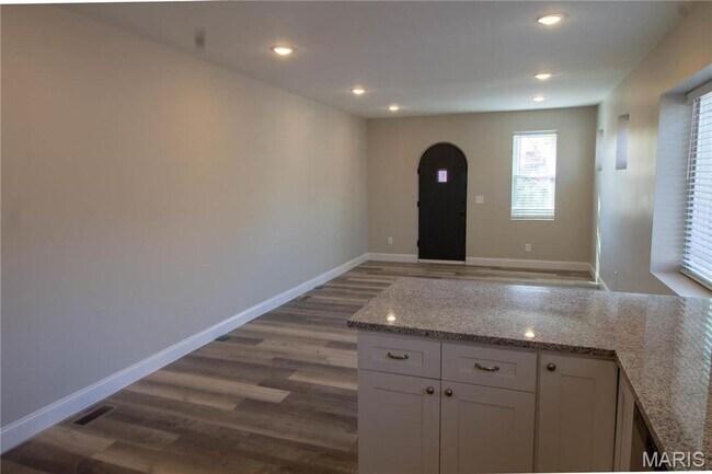 Photo - Sterling Pl Unit 9313