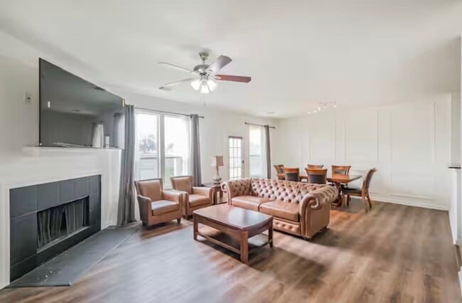 Photo - 18607 Shavano Ct