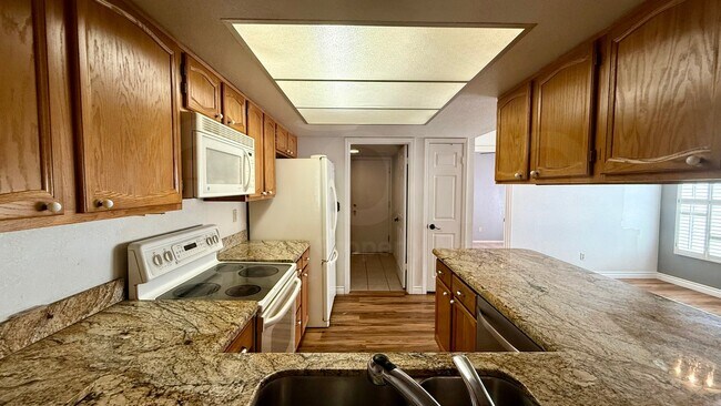 Photo - 2059 E Brown Rd