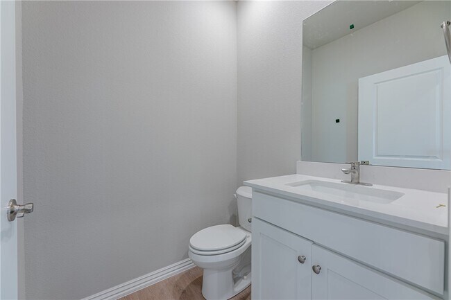 1406 SW Poigai Wy