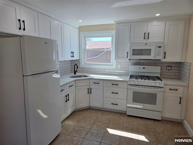 Photo - 14 Chestnut St