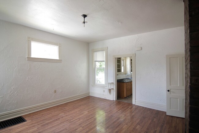 Photo - 201 Franklin Ave Unidad 1