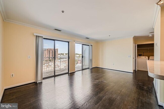 Photo - 2702 Lighthouse Point E Unidad 722