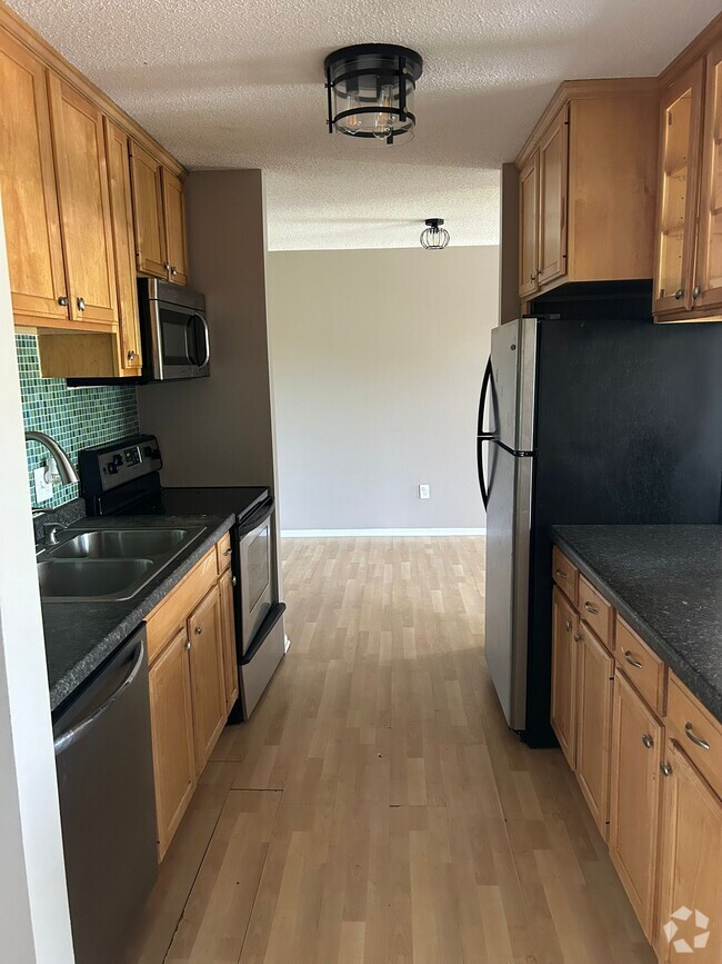 Building Photo - 4110 Rahn Rd Rental