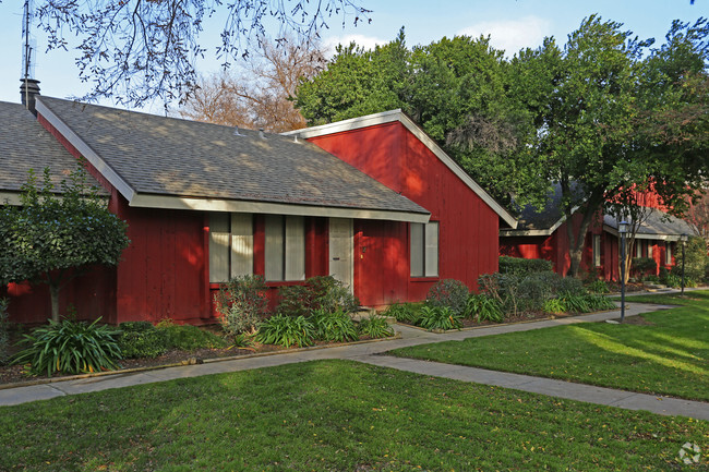 Riverside Townhomes - Riverside Townhomes
