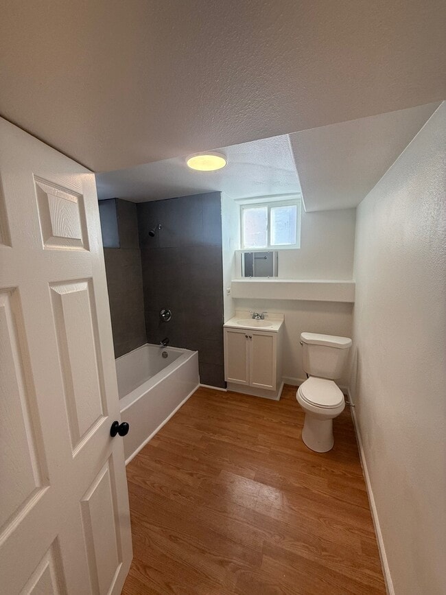 Photo - 118 Broadwater Ave Unit Basement