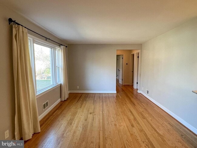 Photo - 4426 Strathmore Ave