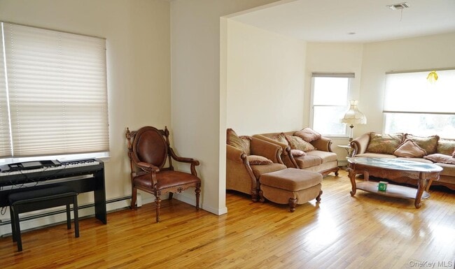 111 Fulton Ave