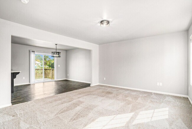 Photo - Outstanding Newer Home for Lease!