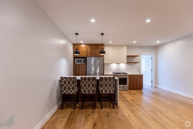 Building Photo - 4025 7th St NE Rental