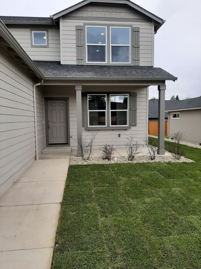 Photo - Beautiful 3 bedroom Hayden Home in Pheasan...