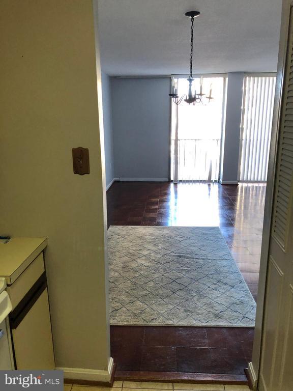 4600 S Four Mile Run Dr Apartment Unit 239 Arlington, VA