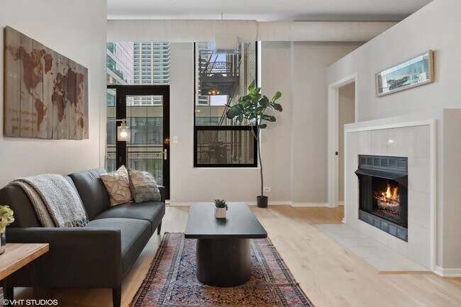 Photo - 910 S Michigan Ave Unit 816