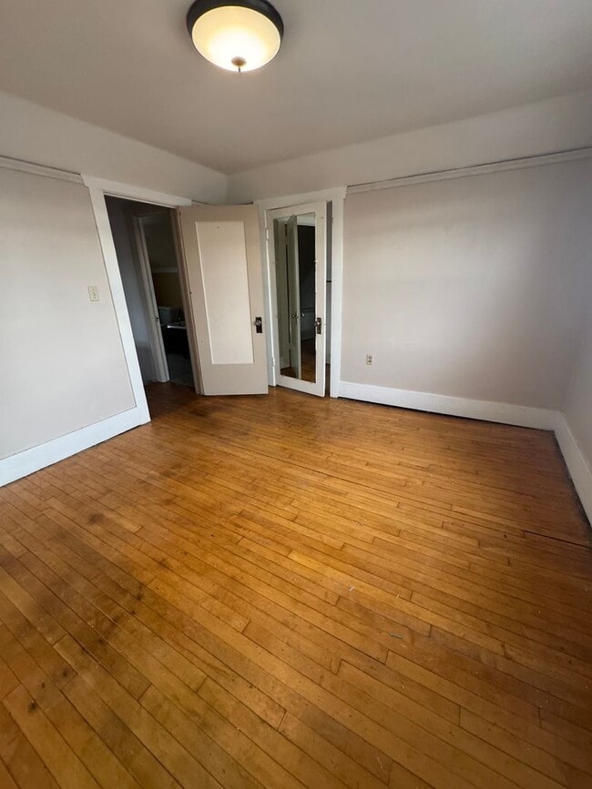 Photo - Beautiful home for rent in the heart of Moline