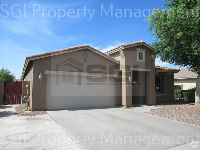 Building Photo - 4 Bedroom Gilbert Home